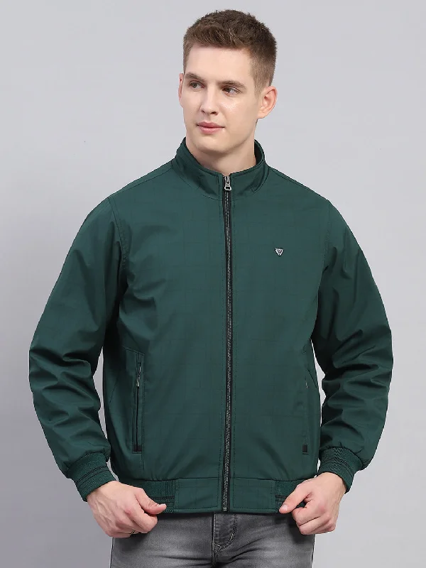 Men's lightweight utility jacket-Men Green Solid Mock Neck Full Sleeve Jacket