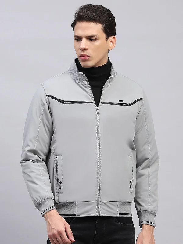 Men's tech-fabric jacket-Men Grey Solid Mock Neck Full Sleeve Jacket