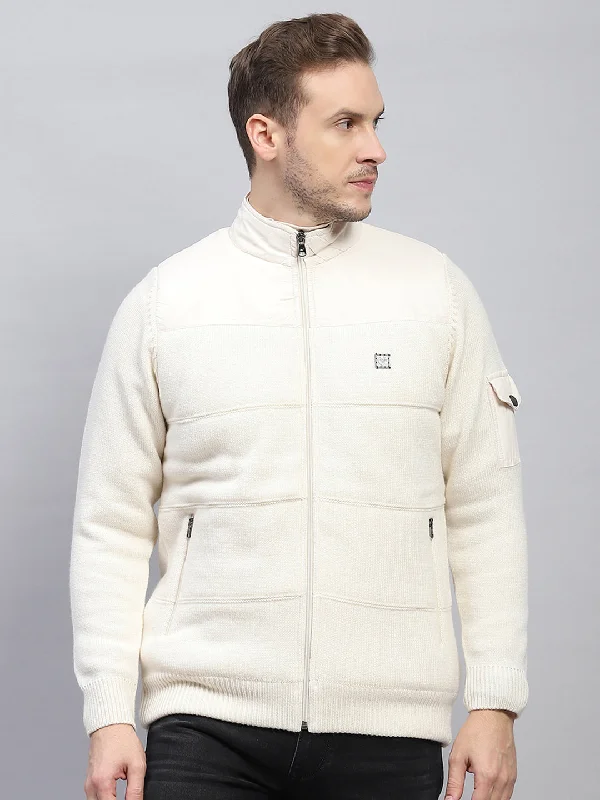 Men's breathable casual jacket-Men Off White Self Design Mock Neck Full Sleeve Jacket