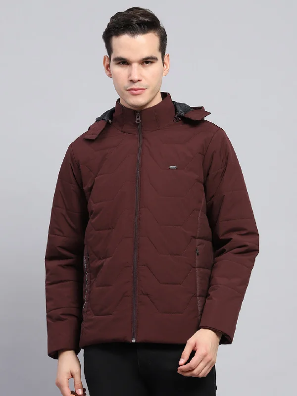 Men's organic windbreaker-Men Maroon Solid Detachable Hood Full Sleeve Jacket