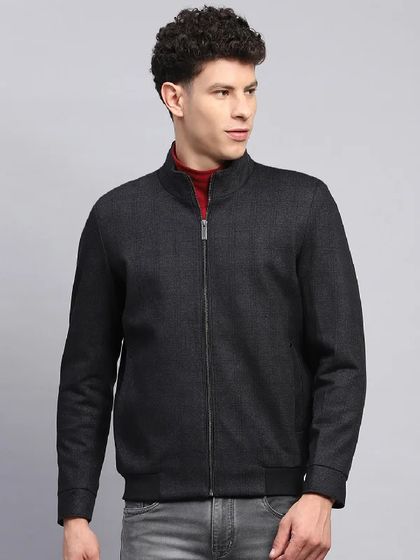 Men's summer softshell jacket-Men Black Self Design Mock Neck Full Sleeve Jacket