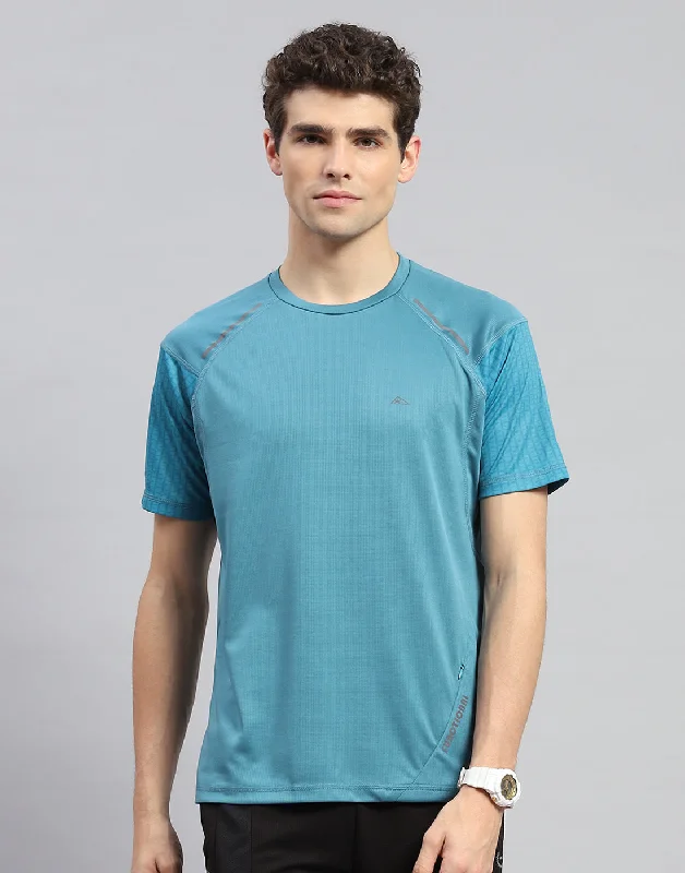 Men Teal Blue Solid Round Neck Half Sleeve T-Shirt