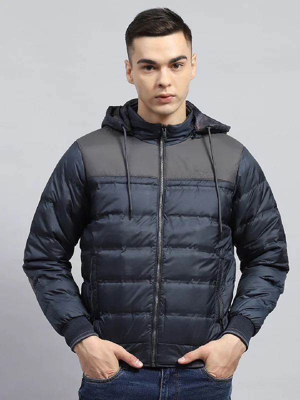 Men's relaxed fit windbreaker-Men Navy Blue Solid Detachable Hood Full Sleeve Jacket