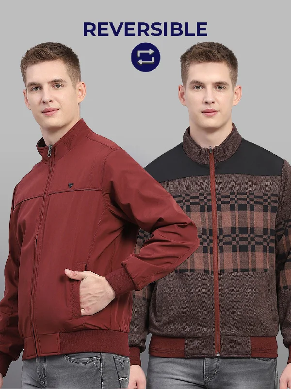 Men's pre-washed rain jacket-Men Maroon Solid Mock Neck Full Sleeve Jacket