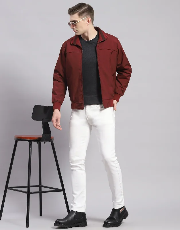 Men's eco-conscious field jacket-Men Maroon Solid Stand Collar Full Sleeve Jacket