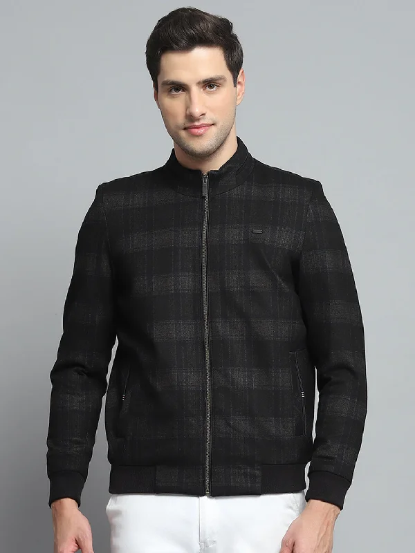 Men's eco-friendly fleece jacket-Men Black Solid Band Collar Full Sleeve Jacket