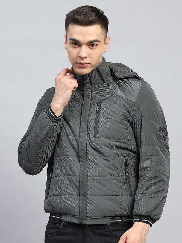 Men's relaxed fit casual jacket-Men Olive Self Design Detachable Hood Full Sleeve Jacket