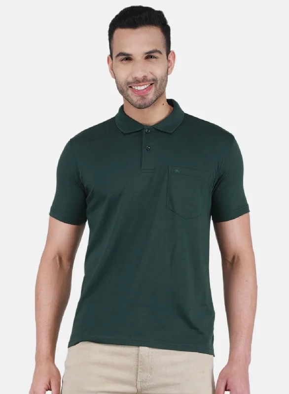 Men Green Solid T-Shirt